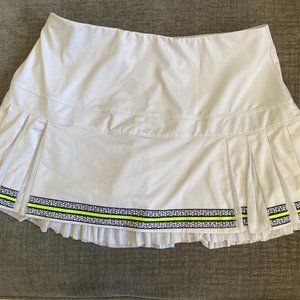 White Lucky in Love skirt size L